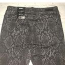 DKNY 𝅺 Women's Snake Printed High-Rise Skinny Ankle Jeans Size 0/25 Photo 3