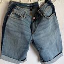 INC  Novelty Denim Curvy Fit Cordelia Wash Cuffed Shorts 4 Photo 2