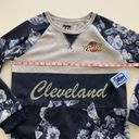 Nba  Cleveland Cavaliers Floral Print Crewneck Sweatshirt Size Medium NWT Photo 3