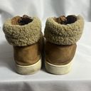 UGG  Hightops Brown/tan Photo 2