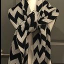 Forever 21 Zig Zag Scarf Photo 3