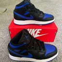 Nike Air Jordan 1 Mid GS Hyper Royal Photo 2