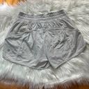 Lululemon  Tracker Short V *4" White Women's 6 Photo 3