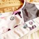 Lululemon  Flow Y Bra Sz 4 Photo 3