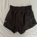 Lululemon Hotty Hot Short 2.5” Photo 1