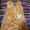 superdown gold backless dress Photo 1