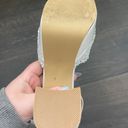 White Heels Size 7.5 Photo 2