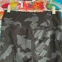 prAna  Electa bike shorts Size Medium Black Camo Print Camouflage Photo 2