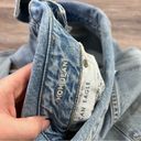 American Eagle  light wash distressed mom jean Photo 4