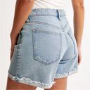 Abercrombie & Fitch  The Baggy Blue Light Wash Mid Rise Denim Short 6” Women’s 34 Photo 1