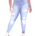 Torrid  Sky High Skinny Jeans Premium Stretch Light Wash Destroyed Size 26 R NWT Photo 7