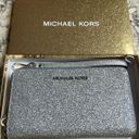 Michael Kors Wallet Photo 0