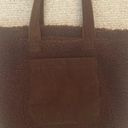 American Eagle  tote bag brown Sherpa. Photo 0