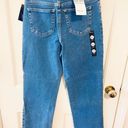 Style & Co NWT Y2K  medium wash Easy mom jeans Photo 1