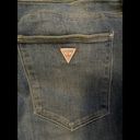 Guess distressed Capri jeans Photo 4