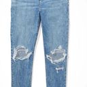 American Eagle Strigid Ripped Mom Jean Photo 4