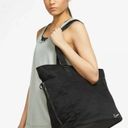 Nike One Luxe Black Tote Gym Bag Photo 0