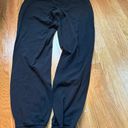 Lululemon joggers Photo 1