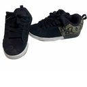 DC Shoes Vintage Dc Sneakers  Photo 2