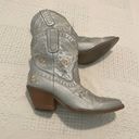Dingo  Primrose floral embroidery silver western snip toe boots SHELF 8035 Photo 10