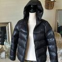 Patagonia  Raven Rocks Durable Water Repellent black Hooded Down Jacket med W Photo 1