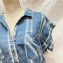 Thread and Supply  Plaid Chambray Short Sleeve Button Up Blouse Size S Photo 2