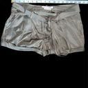 💜 BCBG MAXAZRIA Taupe silk shorts NWT Photo 4