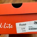 NWT Ped Lite Rose gray Y2K trendy fabric Mary Jane shoes, size 9 W fall preppy Photo 1