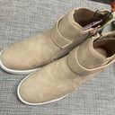 Serra  ladies wedge sneakers tan size 8 Photo 2