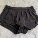 Lululemon Hotty Hot Short 2.5” Photo 0