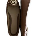 Michael Kors  Womens tan and gold emblem flats Photo 4