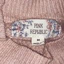 Banana Republic Sweater Photo 4