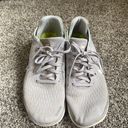 Nike Light Grey Free Run Running Shoes size 8 Photo 1