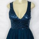 Trixxi Tricia  navy blue v cut sequin dress Photo 5