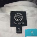 Bobeau 
Split Neck Knit Blouse
White - XL Photo 4