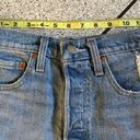 Levi's Levi’s Ribcage Short in Light Wash Denim Jeans Size 24 Waist Distressed Photo 13