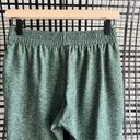 Outdoor Voices green heathered joggers Photo 4