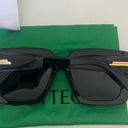 Bottega Veneta Sunglasses Photo 3