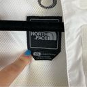 The North Face  Womens Jacket Sz Medium White Black Hooded Ski Wind Snow Jacket Photo 2