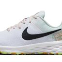 Nike Women's Revolution 6 Next Nature Running Shoes Photo 1