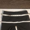 prAna   Black Capri Pants Size S Photo 3