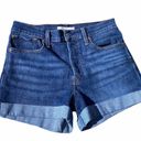 Levi's  size 30 jean wedgie short Photo 0