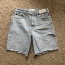 Abercrombie & Fitch High Rise 7” Dad Short Light Destroy Photo 1