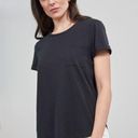 Woolrich  Women’s Classic Cotton Pocket Crewneck Tee in Black Size XXL Photo 0