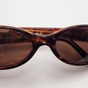 Maui Jim  Tortoiseshell Sunglasses & Case Photo 3