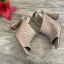 Vince Camuto  nude or pale pink peep toe sandals size 8.5 Photo 2