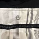 Lululemon  Run: Pace Setter Skirt Groovy Stripe Nimbus / Black Size 6 rare Photo 8