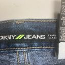 DKNY Women’s Jeans Size 6 Blue Inseam 29” Photo 5