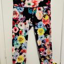 Old Navy Floral Workout Leggings Photo 3