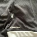 Adidas Climacool V-neck Short Sleeve Black Soccer Jersey Top, size M Photo 10